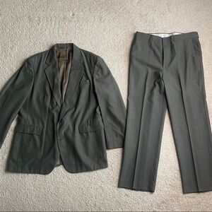 Haggar Classic Brownish/Grayish Men's Suit